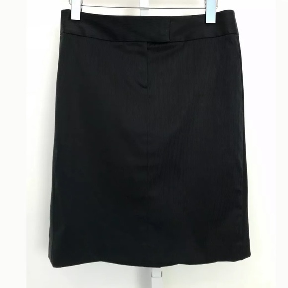 THEORY NAVY PINSTRIPE SKIRT 4 NWOTS! - Picture 2 of 13